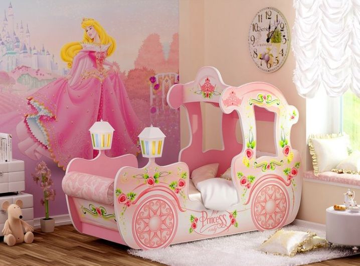 Дизайн детской комнаты в розовых тонах